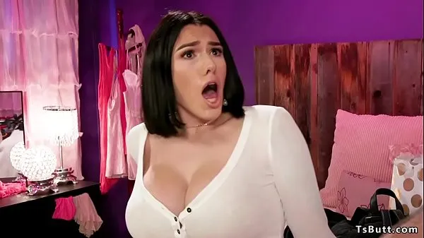 Huge tits shemale girlfriend anal fucks bf Tabung hangat yang besar