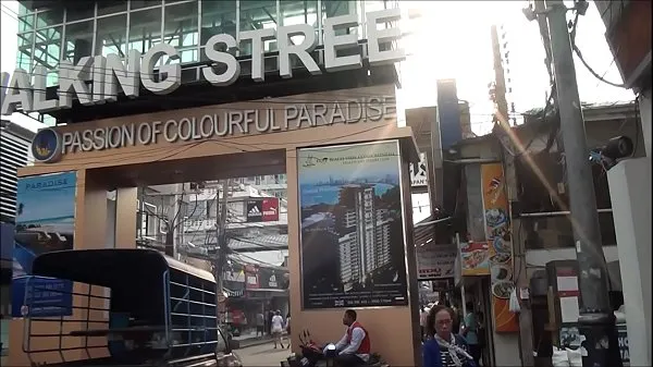 Suuri Walking Street Day Pattaya Thailand lämmin putki