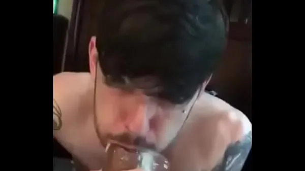 Milk explodes in your mouth أنبوب دافئ كبير
