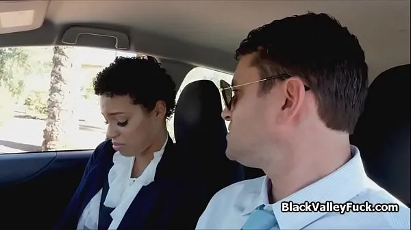 Grande Black cutie rimmed after failed driving test tubo quente