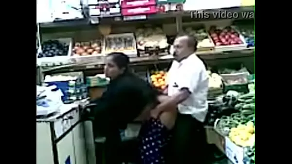 Grote Fucked By Shopkeeper warme buis