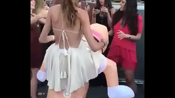 Big Girl dance with a dick warm Tube