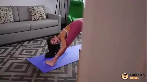 Tight Yoga Pants Anal Fuck With Petite Latina Emily Willis | SheDoesAnal Full Video Tabung hangat yang besar
