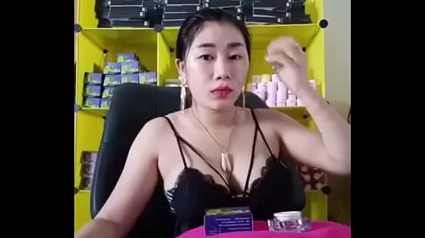 Stort Khmer Girl (Srey Ta) Live to show nude varmt rør