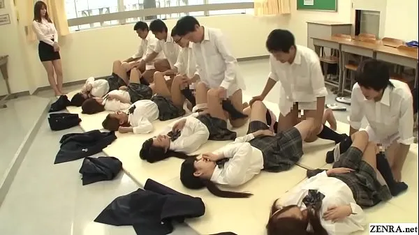 Большая Синхронизированный миссионерский секс школьницы в японском видео под руководством учителя теплая трубка