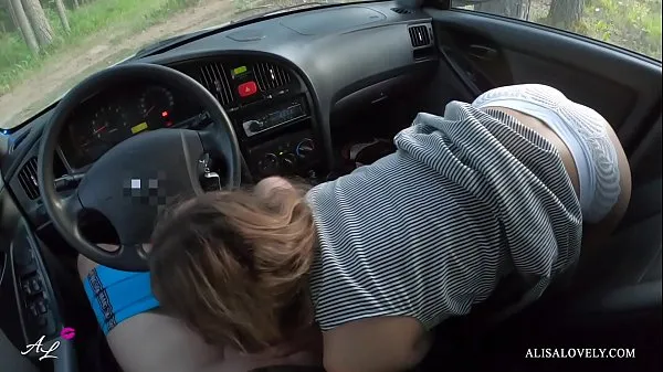 بڑی Horny Passenger Sucks Dick While Driving Car and Fucks Driver POV - Alisa Lovely گرم ٹیوب