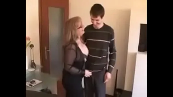 Stort step Mom shows aunt what my cock is capable of varmt rør