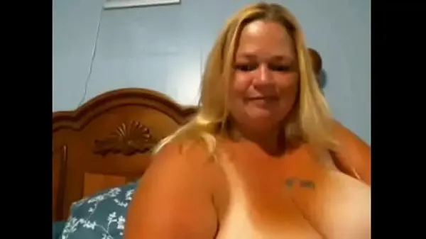 Big BBW mom loves to show off for me warm Tube