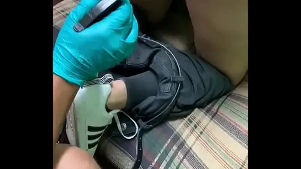 Veľká anal tattoo teplá trubica
