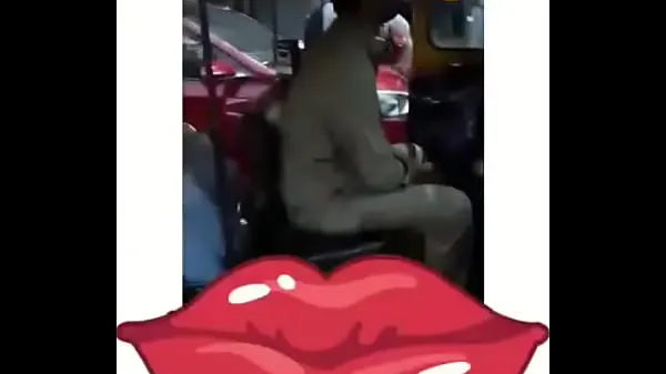 Μεγάλος Tag a girl in a tuktuk θερμός σωλήνας