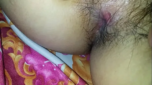 Big The girl with pink cunt is very delicious warm Tube