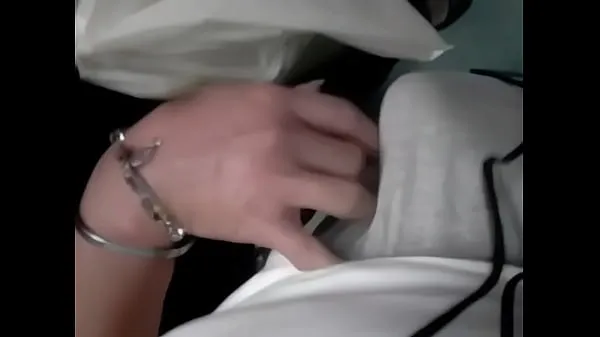 Suuri Incredible Groping Woman Touches dick in train lämmin putki