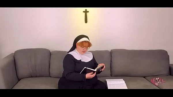 Veľká sunday special: chubby nun fucks crucifix -short teplá trubica