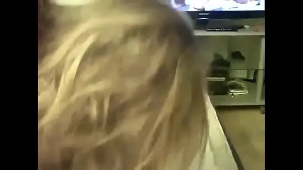 Stort Stepmom Gives Step Son Head While He Watches Porn varmt rør