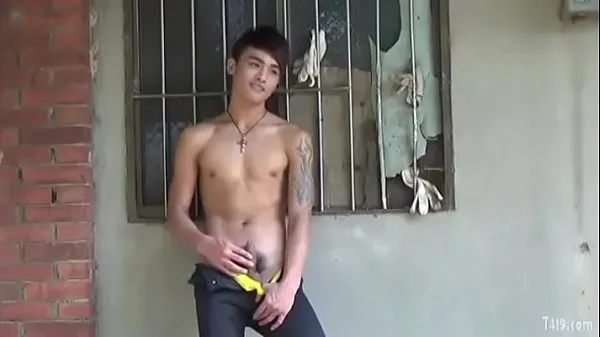 Nagy hot boy Asian gay meleg cső