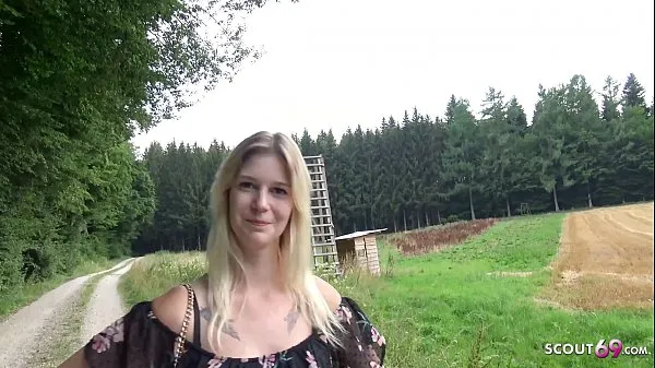 Ống ấm áp GERMAN SCOUT - 18yr Lara from Hamburg Talk to Fuck at Public Casting lớn