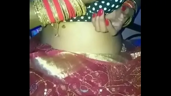 Newly born bride made dirty video for her husband in Hindi audio أنبوب دافئ كبير