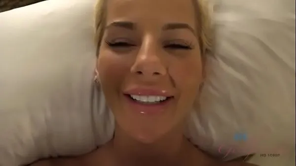 Stort Fucking a real pornstar and filming it (real) POV - Bella Rose varmt rör