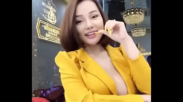 Grote Sexy Vietnamese Who is she warme buis