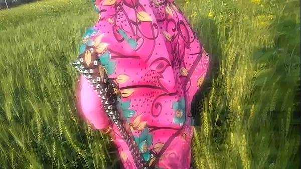 Stort Indian Village Bhabhi Outdoor Sex PORN IN HINDI varmt rør