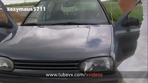 큰 VISIT-X car wash leads to a quick fuck on the bonnet 따뜻한 튜브