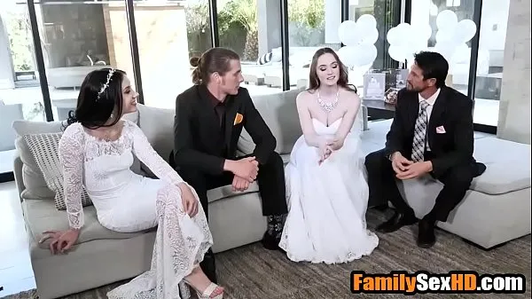 Lesbian brides foursome fucked by their stepfathers أنبوب دافئ كبير