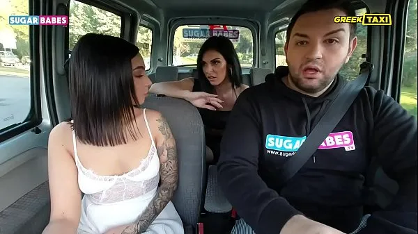 SUGARBABESTV: Greek Taxi - Lesbian Fuck In Taxi Tiub hangat besar
