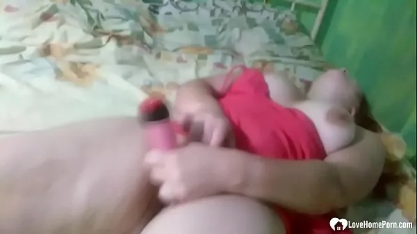 Big Fat stepsister plays with her favorite dildo warm Tube
