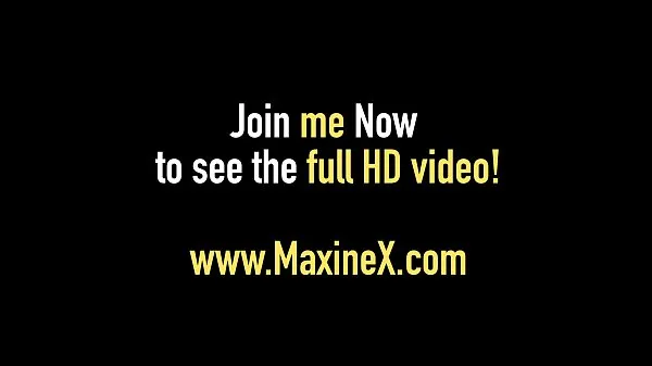 Stort Asian Milf Maxine X, stuffs her Asian muff with a huge big black cock, making her almost with pleasure as she milks this massive ebony shaft like a pro! Full Video & MaxineX Live varmt rør