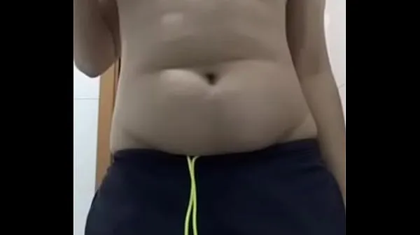 Chubby teen first video to the internet Tabung hangat yang besar