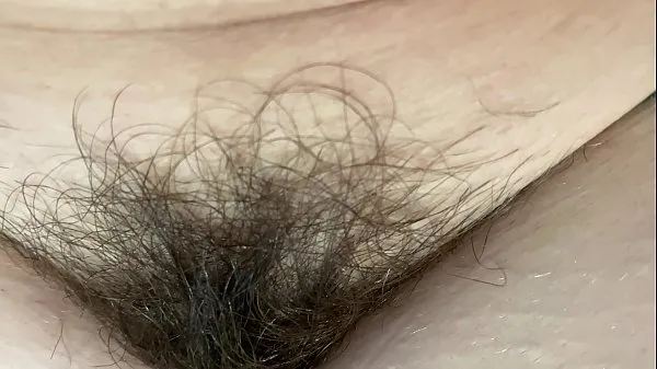 Stort extreme close up on my hairy pussy huge bush 4k HD video hairy fetish varmt rör