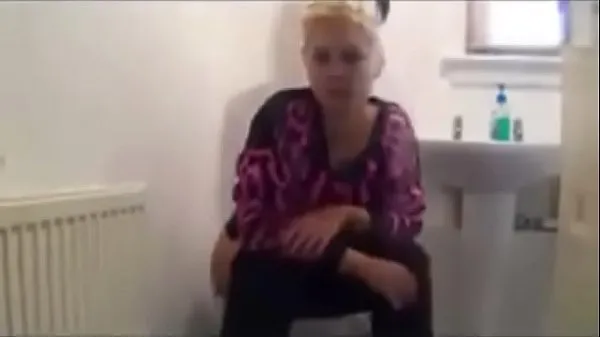 Velika Compilation of JamieT on the Toilet topla cev