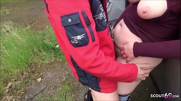 Ugly German Mature Street Outdoor Fuck by Young Guy أنبوب دافئ كبير