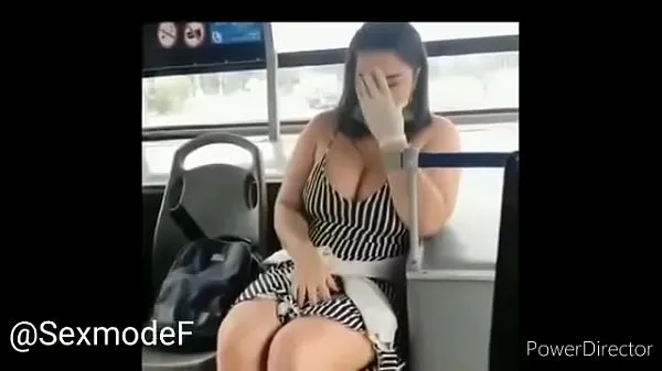 Stort Busty on bus squirt varmt rør