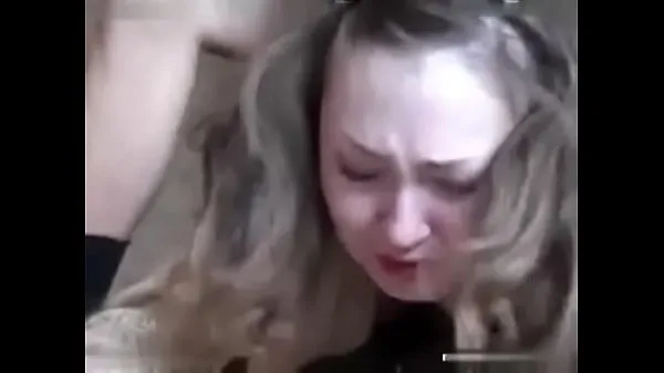 大きなロシアのピザの女の子の乱暴なセックス温かいチューブ