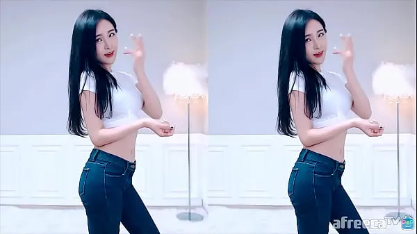Public account [Meow dirty] Korean skinny denim beautiful buttocks sexy temptation female anchor أنبوب دافئ كبير