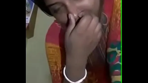 Indian girl undressing Tabung hangat yang besar