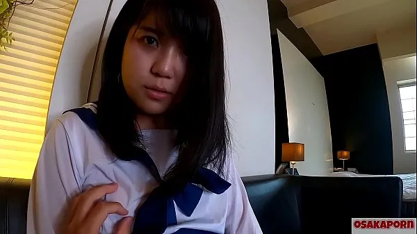 Stort 18 years old teen Japanese with small tits gets orgasm with finger bang and sex toy. Amateur Asian with costume cosplay talks about her fuck experience. Mao 6 OSAKAPORN varmt rør