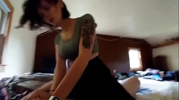 Stort girlfriend sucking cock varmt rør