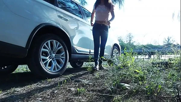 Nagy Piss Stop - Urgent Outdoor Roadside Pee and Cock Sucking by Asian Girl Tina in Blue Jeans meleg cső