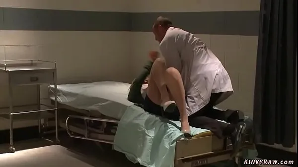 Blonde Mona Wales searches for help from doctor Mr Pete who turns the table and rough fucks her deep pussy with big cock in Psycho Ward Tabung hangat yang besar