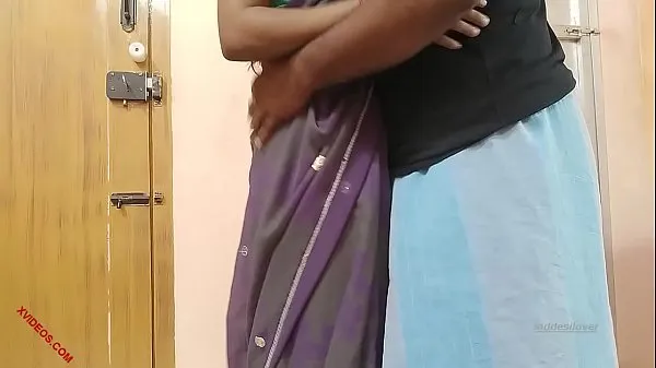 Μεγάλος Horny Bengali Indian Bhabhi Spreading Her Legs And Taking Cumshot θερμός σωλήνας