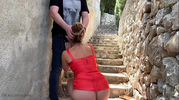 Velika sexy bodycon slut - risky public fuck on stairs in the crowded city center - projectfundiary topla cev