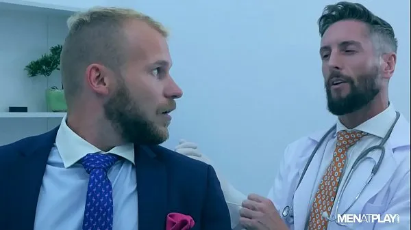 Grote Malek Gets Fucked by his Doctor warme buis