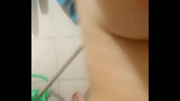Duża Argentinian girl fucks me in the bathroom (pov ciepła tuba
