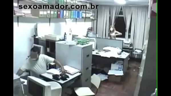 Grande The internship was assed by the boss in the firm's office tubo quente