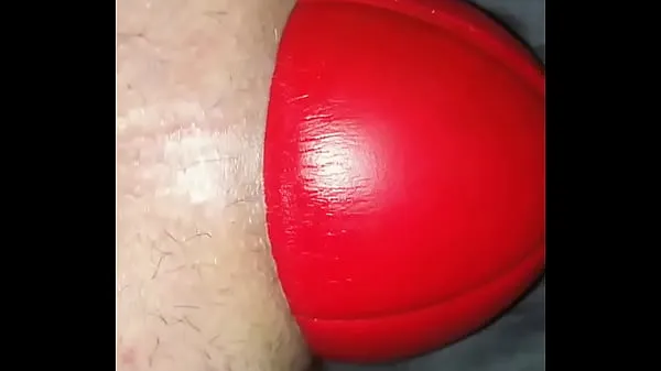 Velká Huge 12 cm wide Football in my Stretched Ass, watch it slide out up close teplá trubice