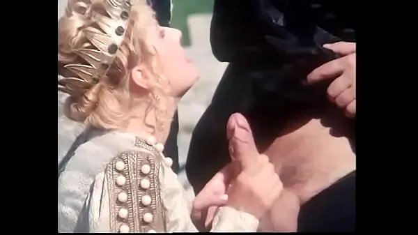 Nagy Queen Hertrude proposes her husband, king of Denmarke to get into the spirit of forthcoming festal day meleg cső