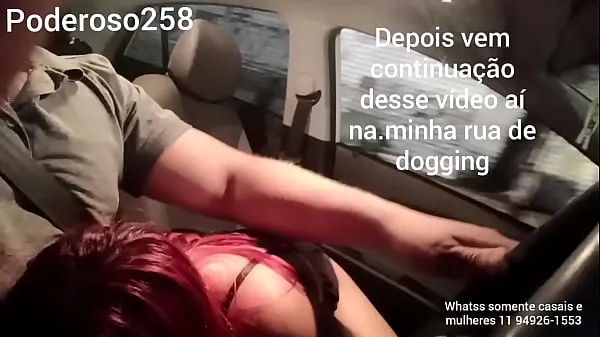Grote Naughty sucking my cock in traffic in São Paulo warme buis