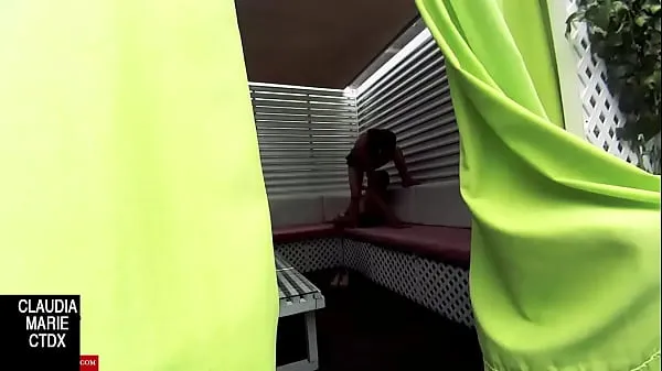 Stort My cousin fucking. Couple caught getting oral sex in a corner varmt rør